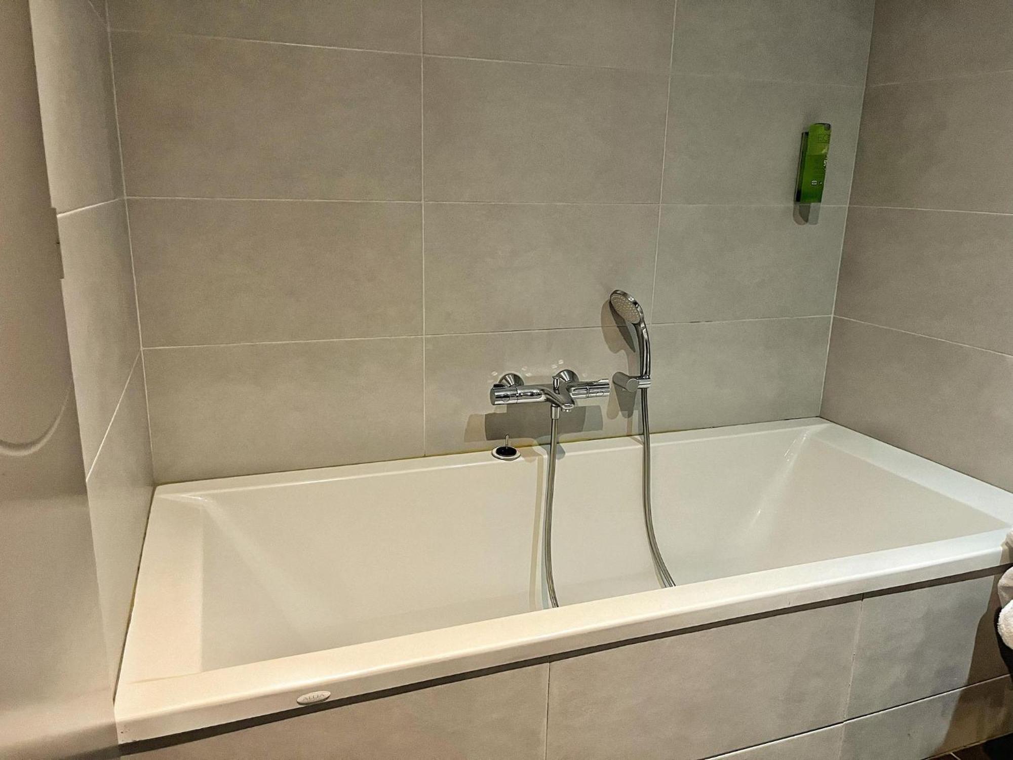 Les Olivades Hotell Gap Exteriör bild